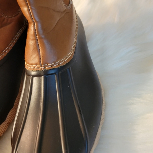 Outwoods Brown and Black Duck Boots - Picture 6 of 11